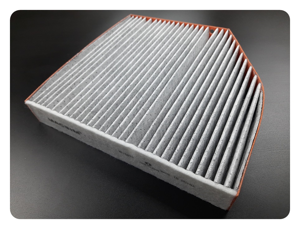 Lọc gió điều hòa cao cấp Macsim N95 xe ô tô   Mercedes E class (W212) - 2014; Mercedes GLK 300 - 2014; Mercedes C180k/ C200/ C300//c180/c260( C class beijing) - 2008- 2010 (mã MS29005)