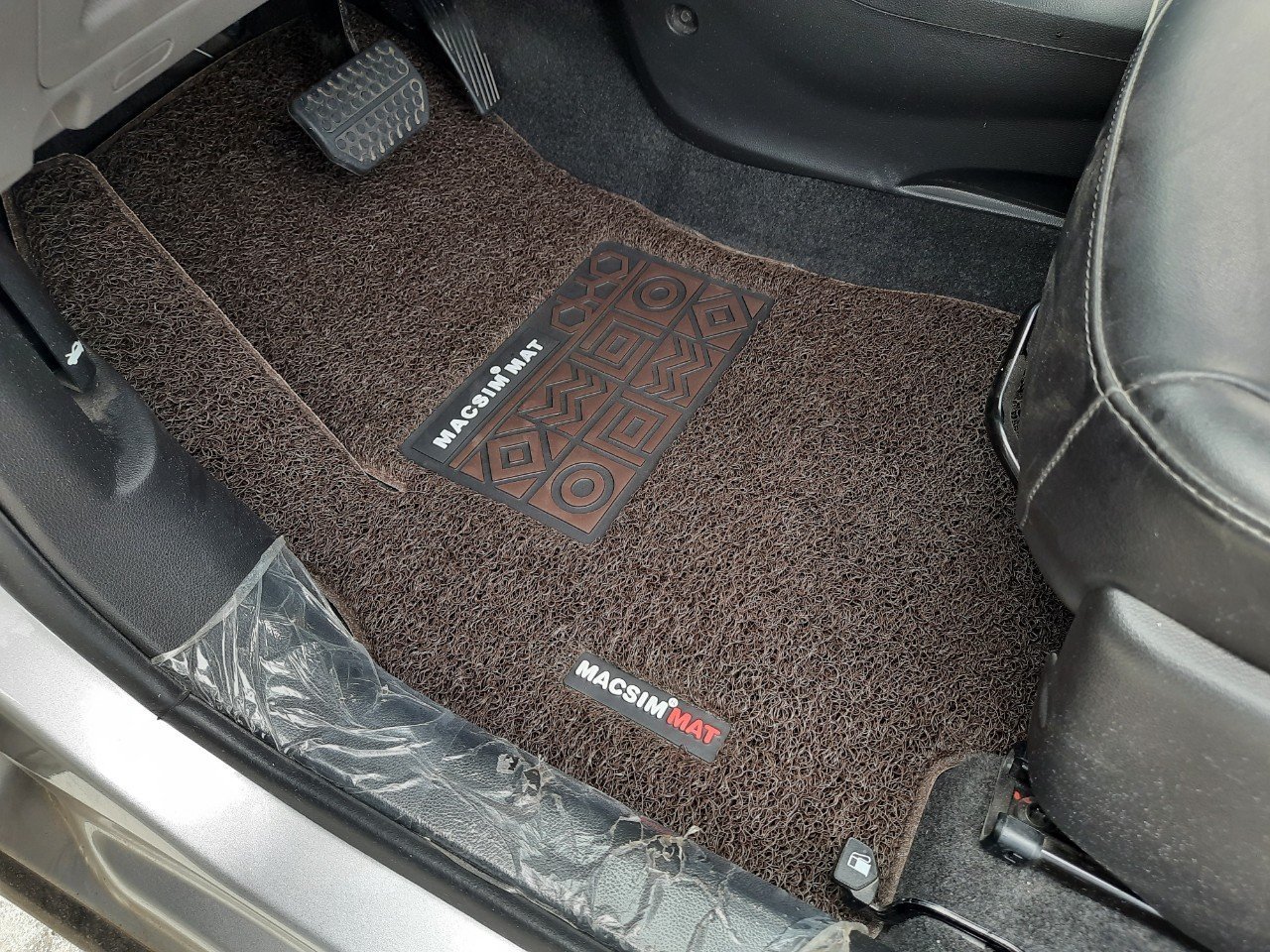 Thảm rối lót sàn ô tô Vinfast Fadil 2018- đến nay  Nhãn hiệu Macsim chất liệu nhựa rối cao cấp - Thảm Vinfast Fadil