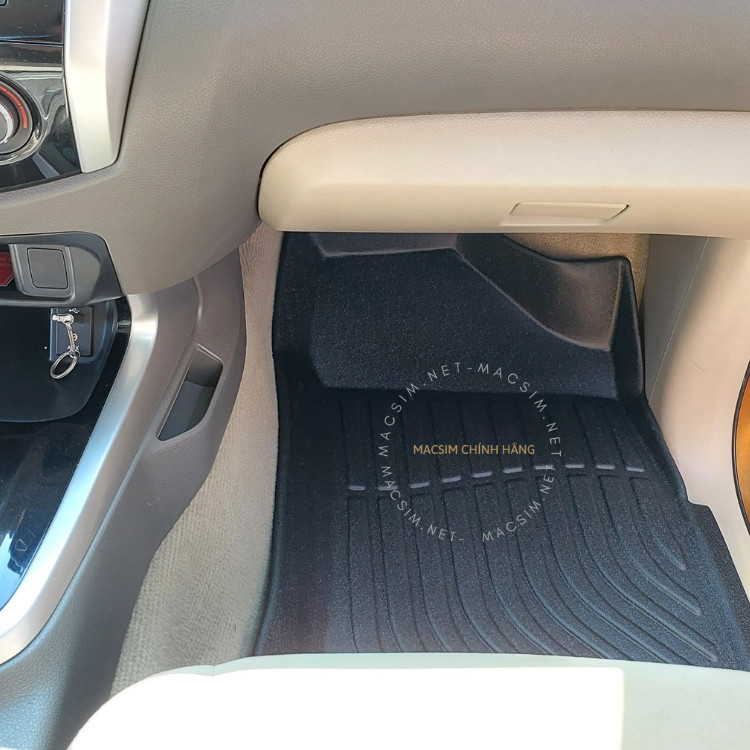 Thảm lót sàn xe ô tô Nissan Navara NP-300/EL 2015+(sd) Nhãn hiệu Macsim chất liệu nhựa TPE cao cấp màu đen