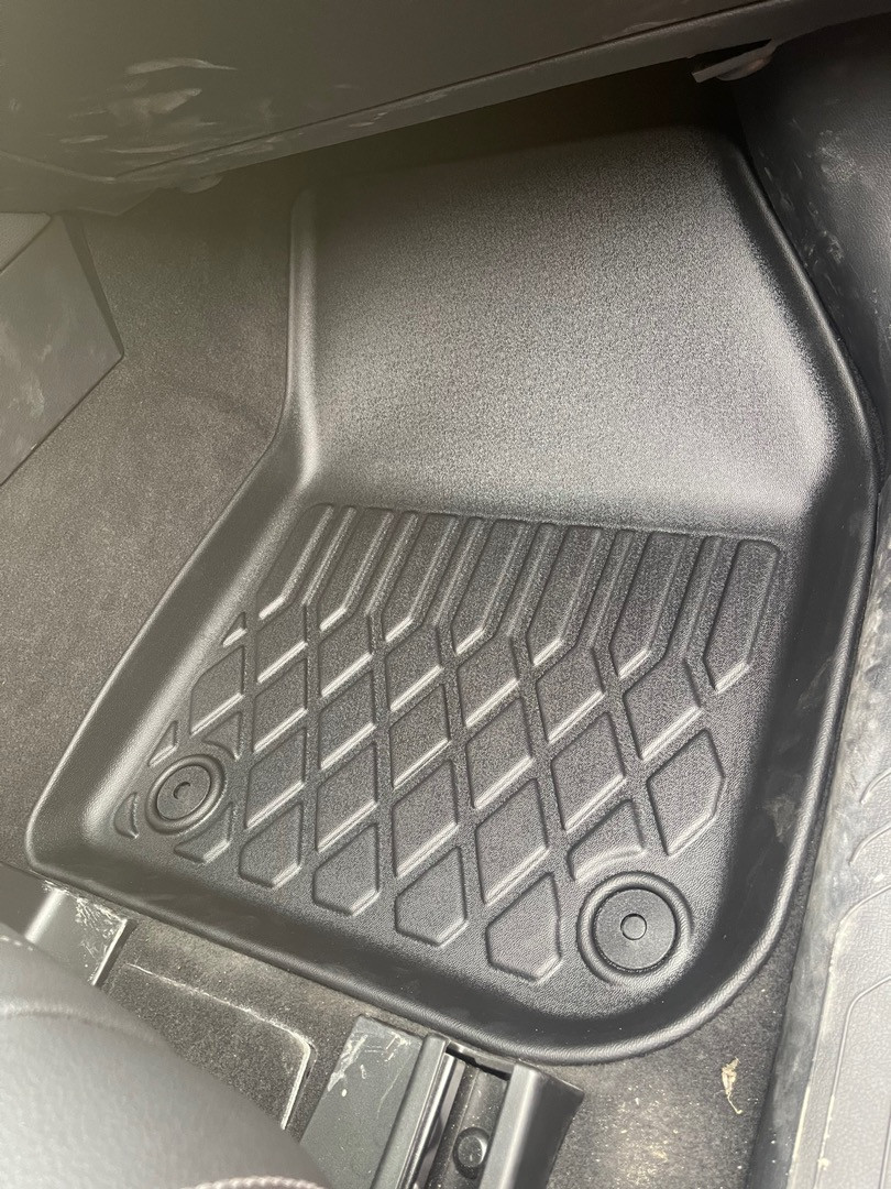 Thảm Lót Sàn Ô Tô TPE VinFast VF8 (Mã S1)
