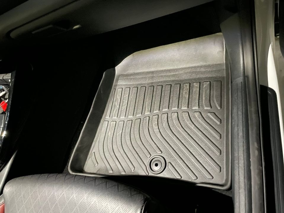 Thảm lót sàn ô tô KIA K3 CERATO (2019-nay)  Macsim - Tpe chuẩn phom, Dễ Vệ Sinh (Mã 01)