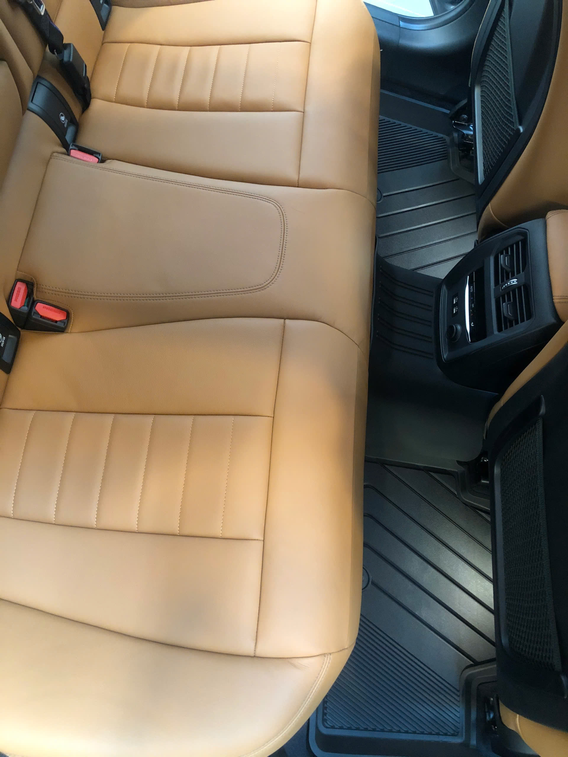 Thảm Lót Sàn Ô Tô BMW 3 Series New 320i/ 330i 2019 - 2026 Macsim 3W