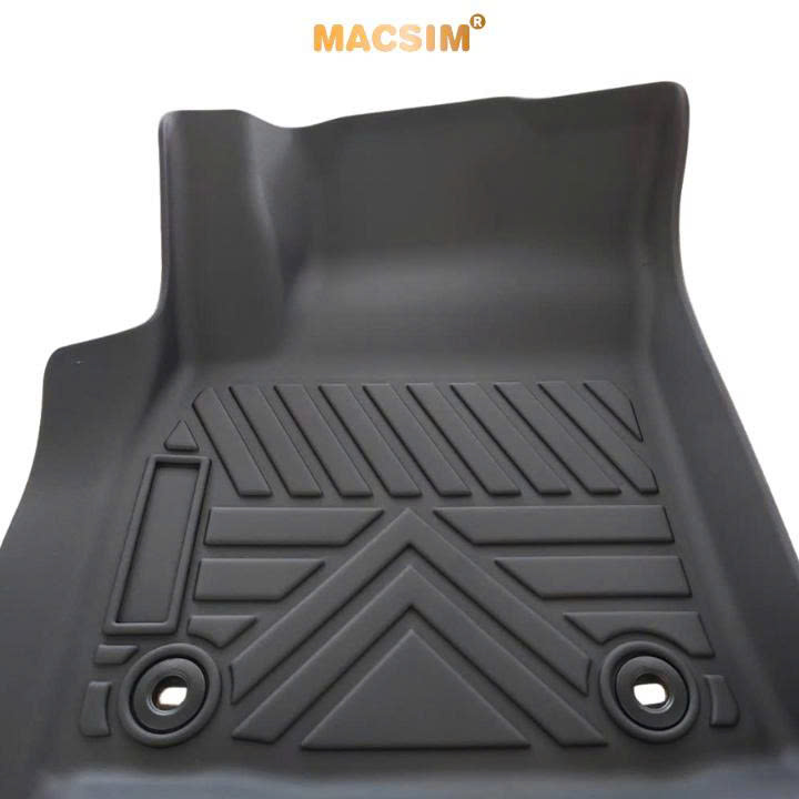 Thảm lót sàn ô tô Toyota Hilux 2015 - 2025 Macsim - Tpe chuẩn phom, dễ vệ sinh (Mã 03)