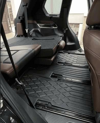 Thảm lót sàn TPE tràn viền Toyota Innova Cross 2023-2026 (Mã S1)