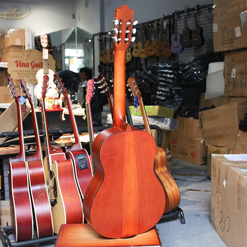 Kinh nghiệm mua đàn guitar giá rẻ