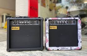 am-ly-dan-guitar-dallas-dl-15a-ampli-guitar-nho-gon-am-thanh-on-dinh