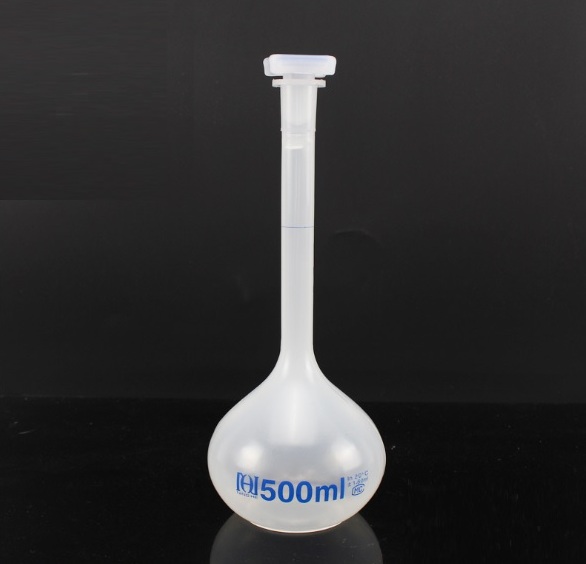 Bình định mức nhựa 500 ml