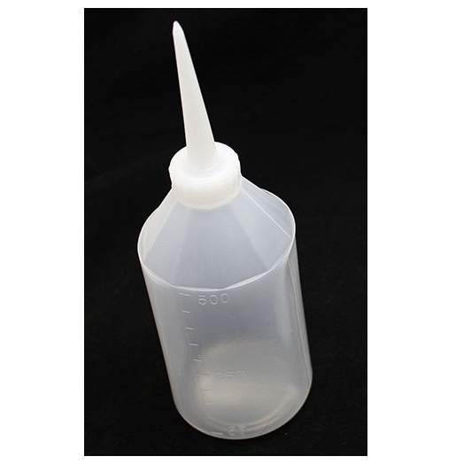 Bình tra dầu 500ml chia vạch (nắp trắng)