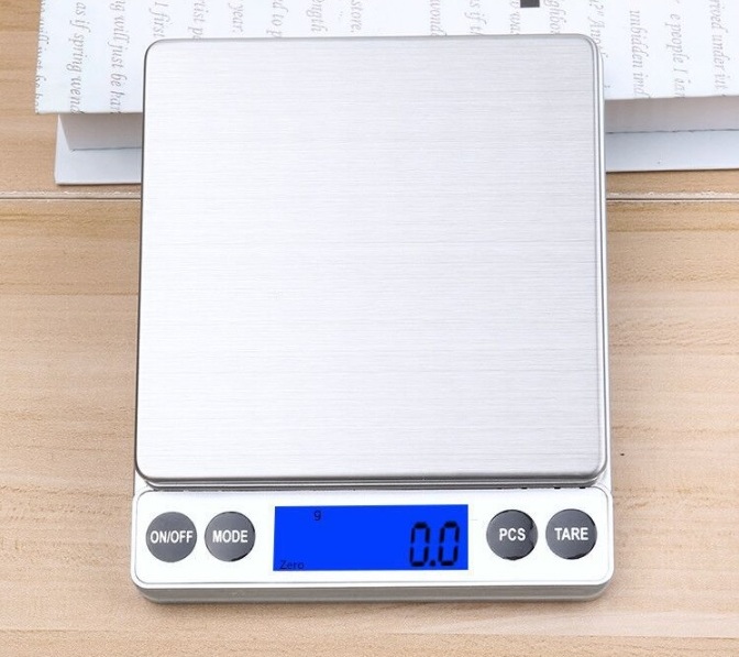 Cân điện tử 500g/0,01g, model: I2000