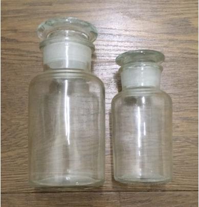 Chai thủy tinh nút mài trắng MR 250ml