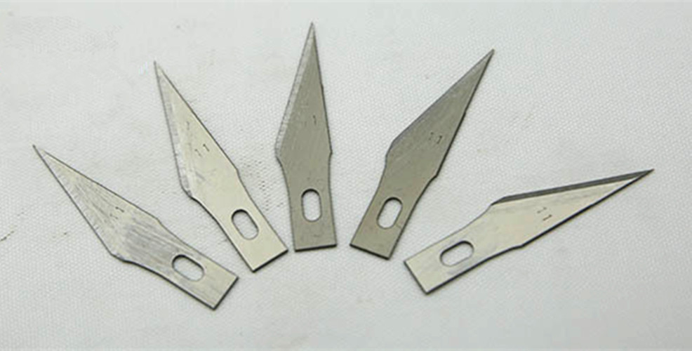 Lưỡi dao chạm khắc (Lưỡi dao số 11A) (hộp 10 cái)
