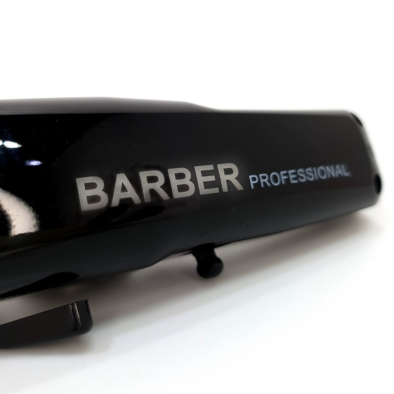 Tông đơ Pin Lưỡi đơn P34 Black chính hãng