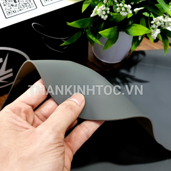 Choàng cổ cắt tóc cao su ( nam châm ) chính hãng