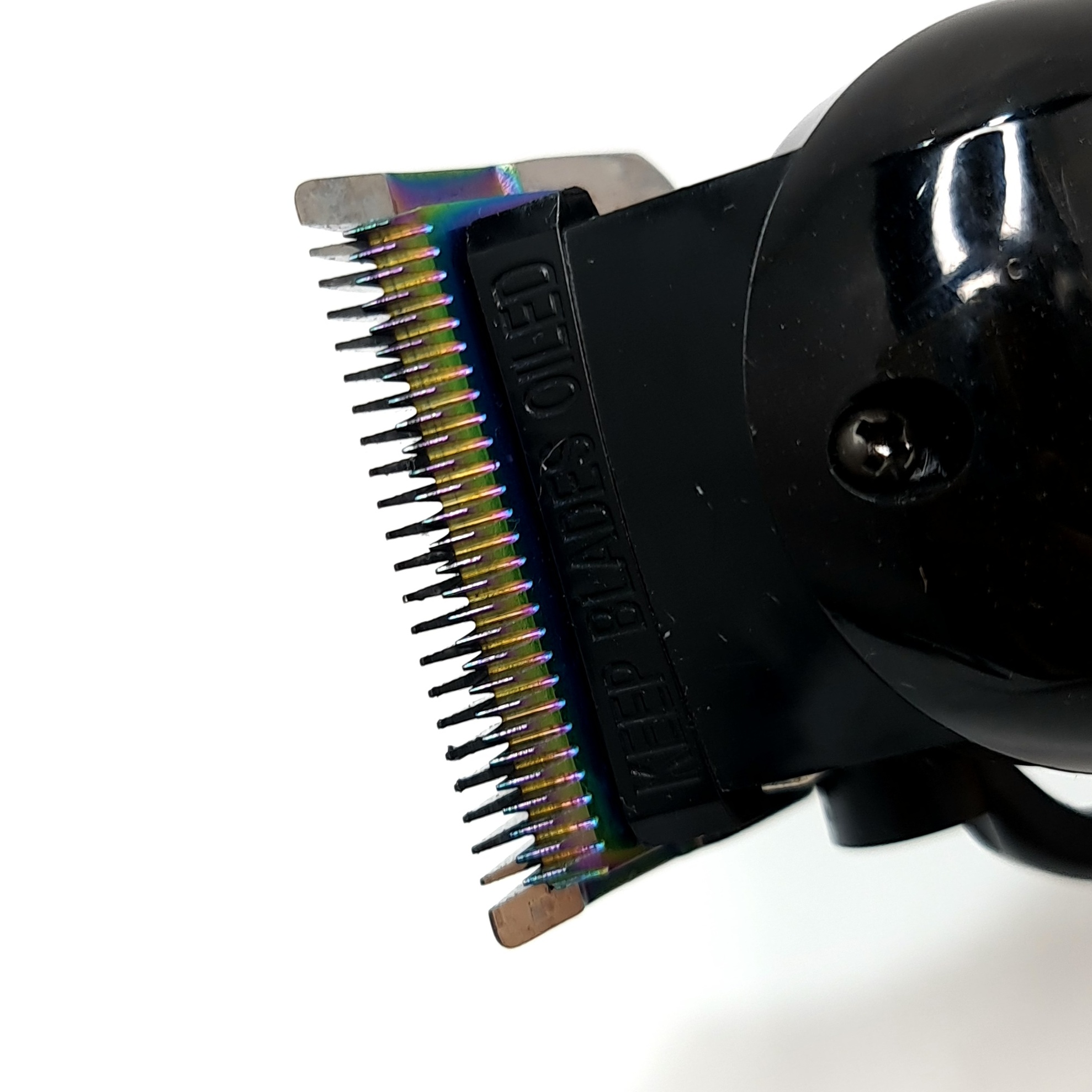 Tông đơ pin lưỡi đơn titan Alpha 3 Chính hãng