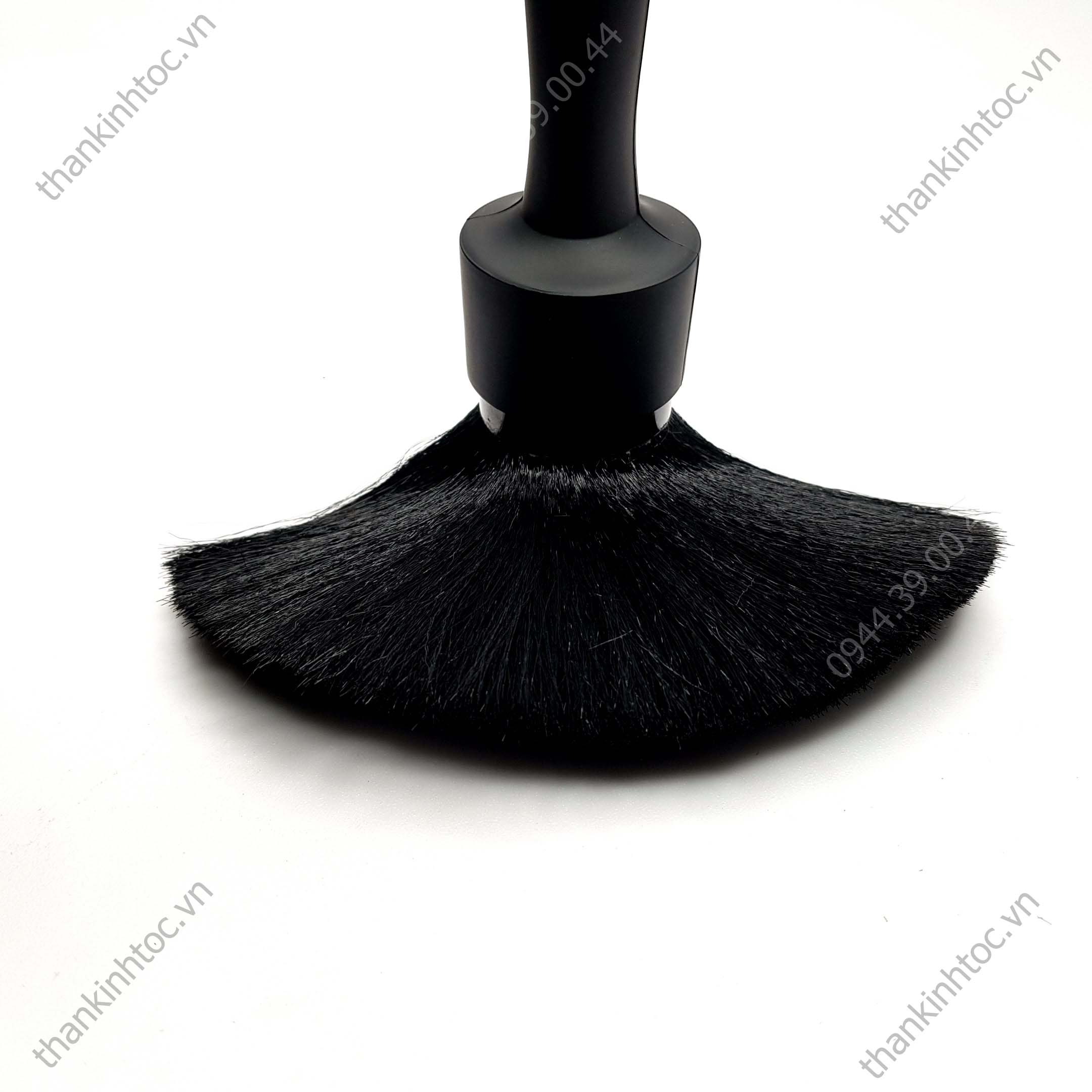 Chổi phủi C9 mềm vừa - Chuyên phủi cổ , mặt