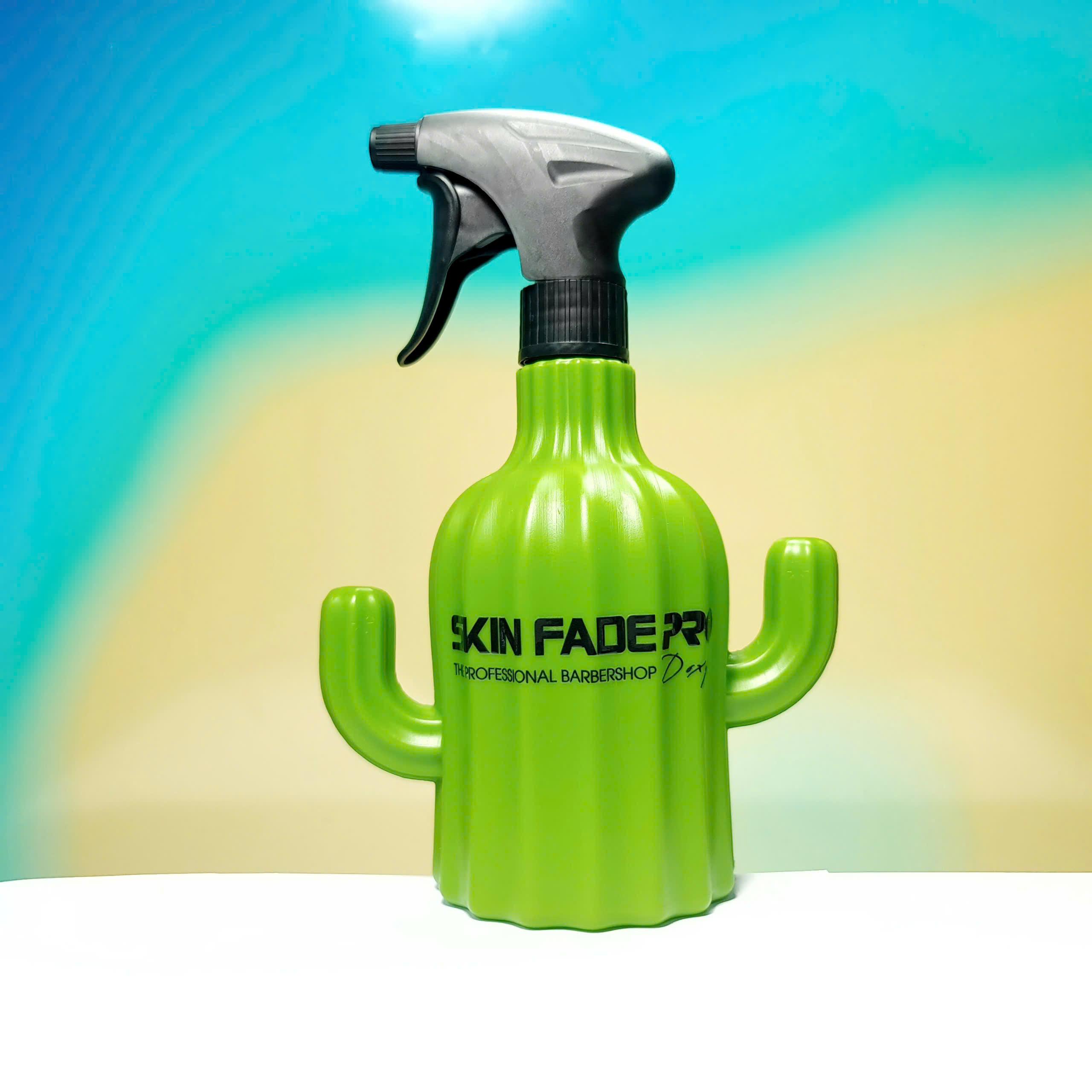 Bình Xịt Nước B13 Xương Rồng 650ml