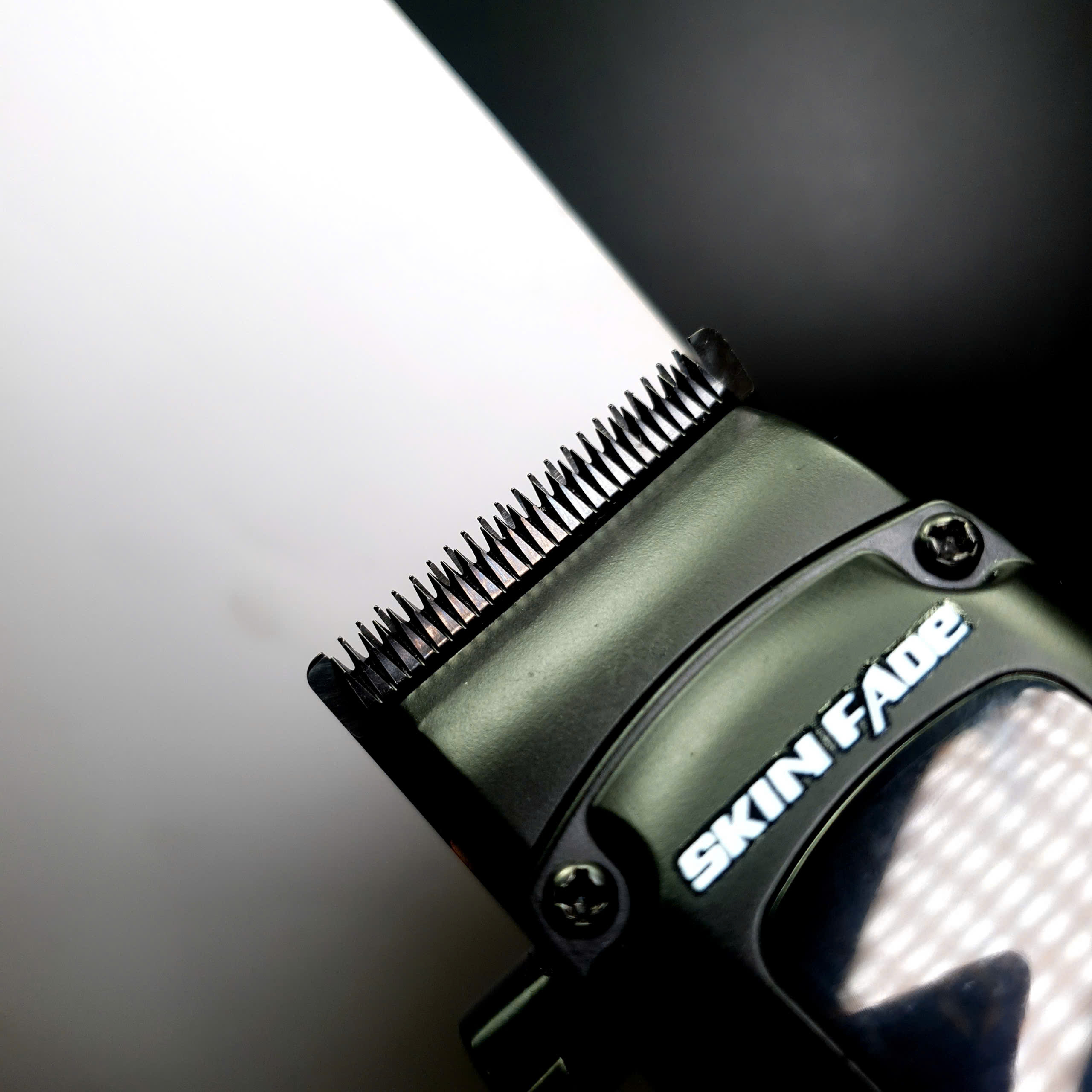 Combo Tông Đơ Skin Fade 977 Chính Hãng (3 in 1)