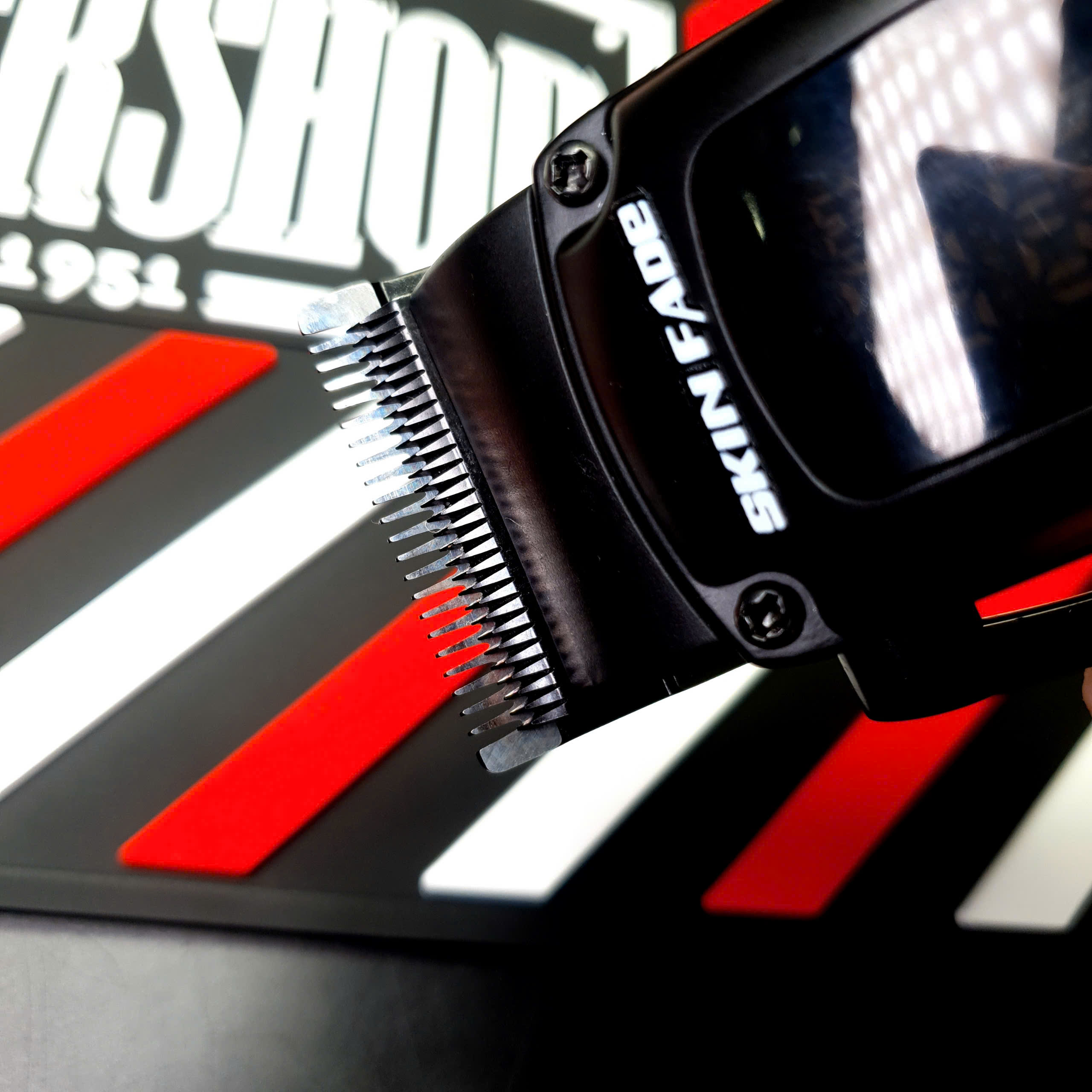 Combo Tông Đơ Skin Fade 977 Chính Hãng (3 in 1)