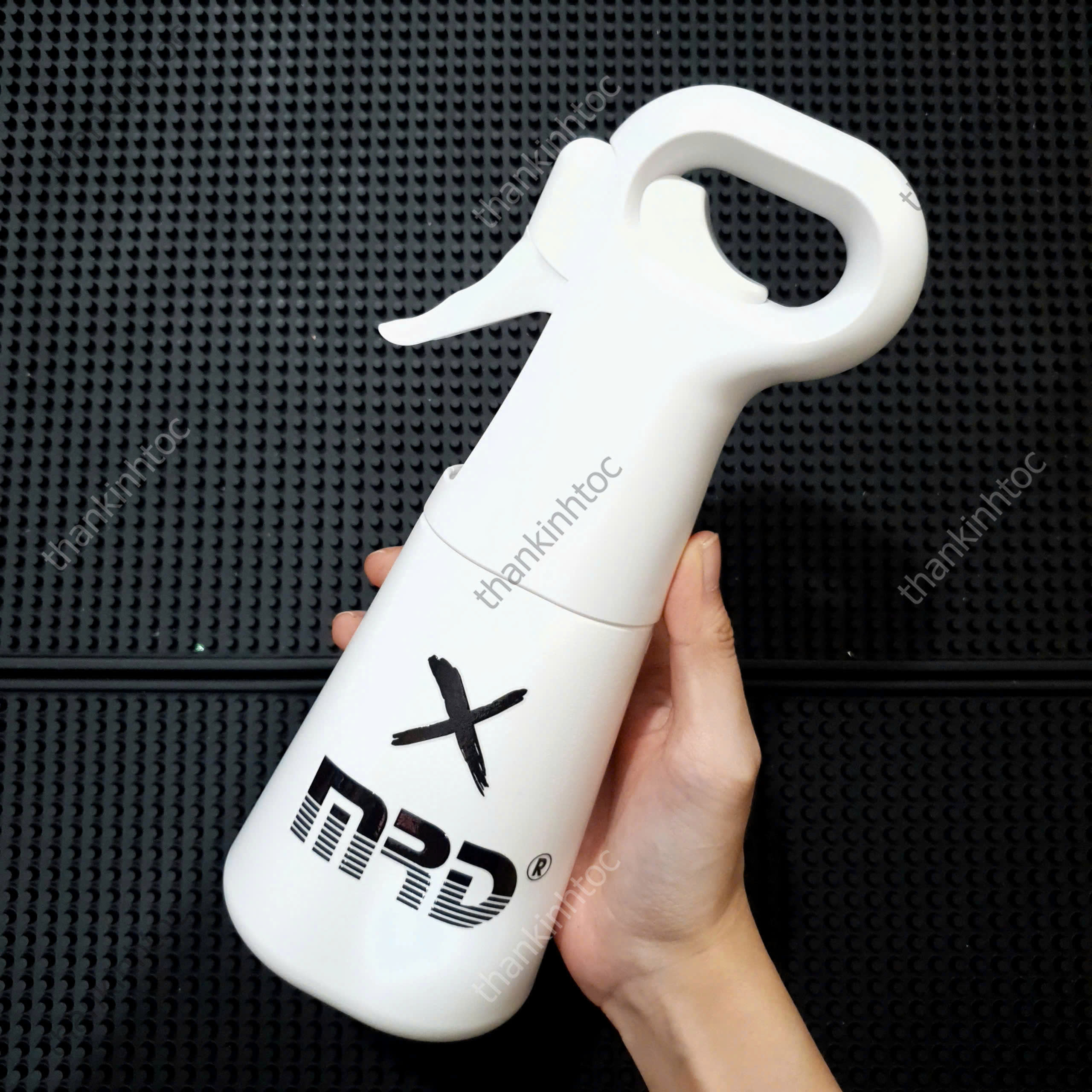 Bình Xịt Tóc Nam Nữ Nano Phun Sương White Color 300ml