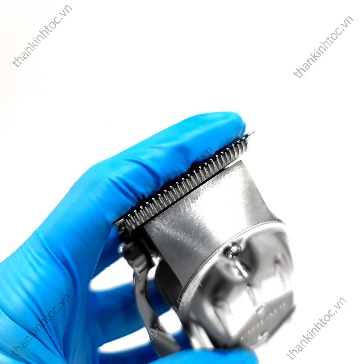 Tông đơ pin Lưỡi đơn P11 original chính hãng