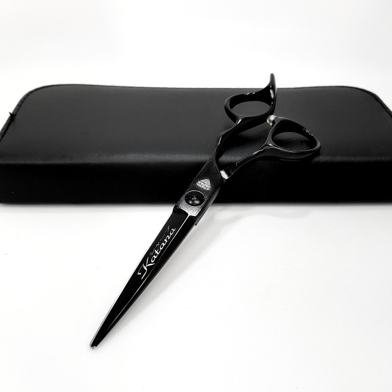 Kéo cắt KataPro M19 - Chuyên Nghiệp 6.0