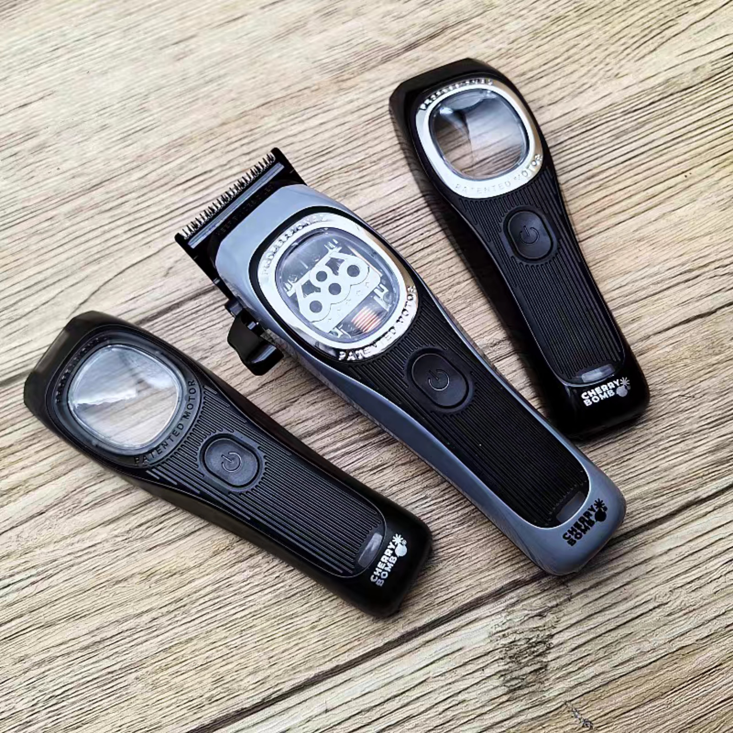 Tông Đơ Từ Tính UNDERDOG 686 Cherry Bomb Chính Hãng