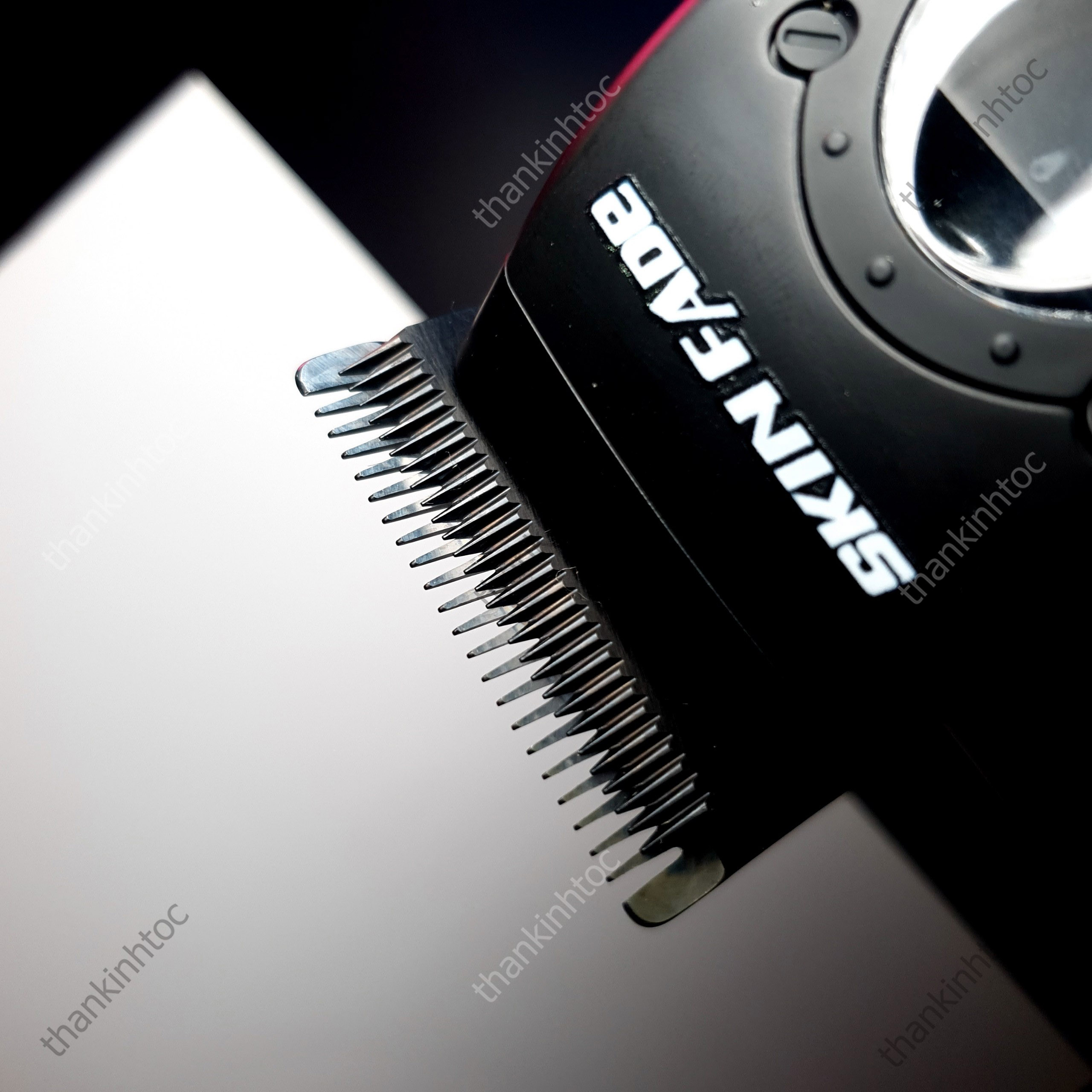 Tông Đơ Pin Skin Fade GT6 Chính Hãng