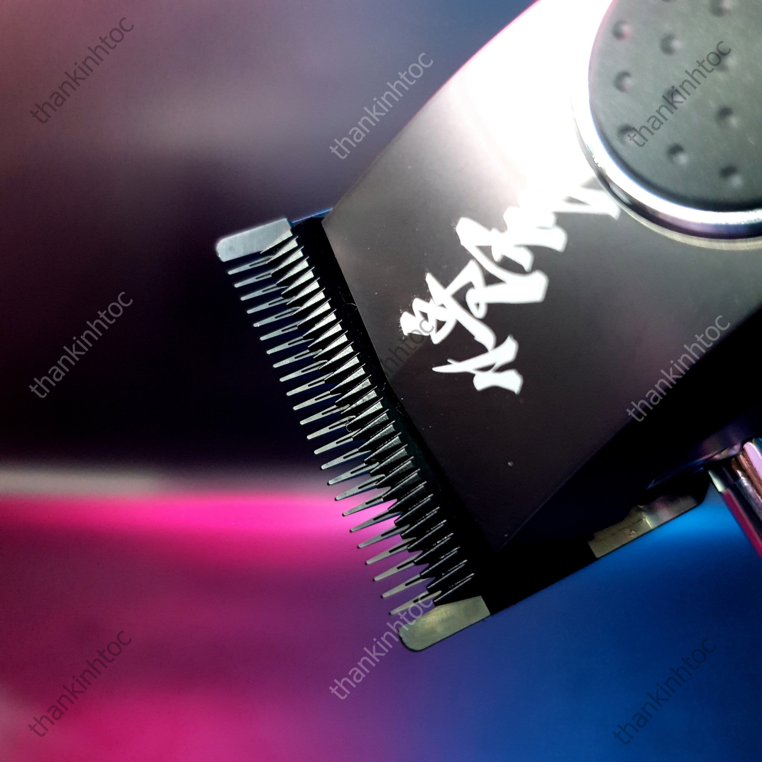 Tông Đơ Pin Lưỡi Đơn Madeshow G9C Chính Hãng