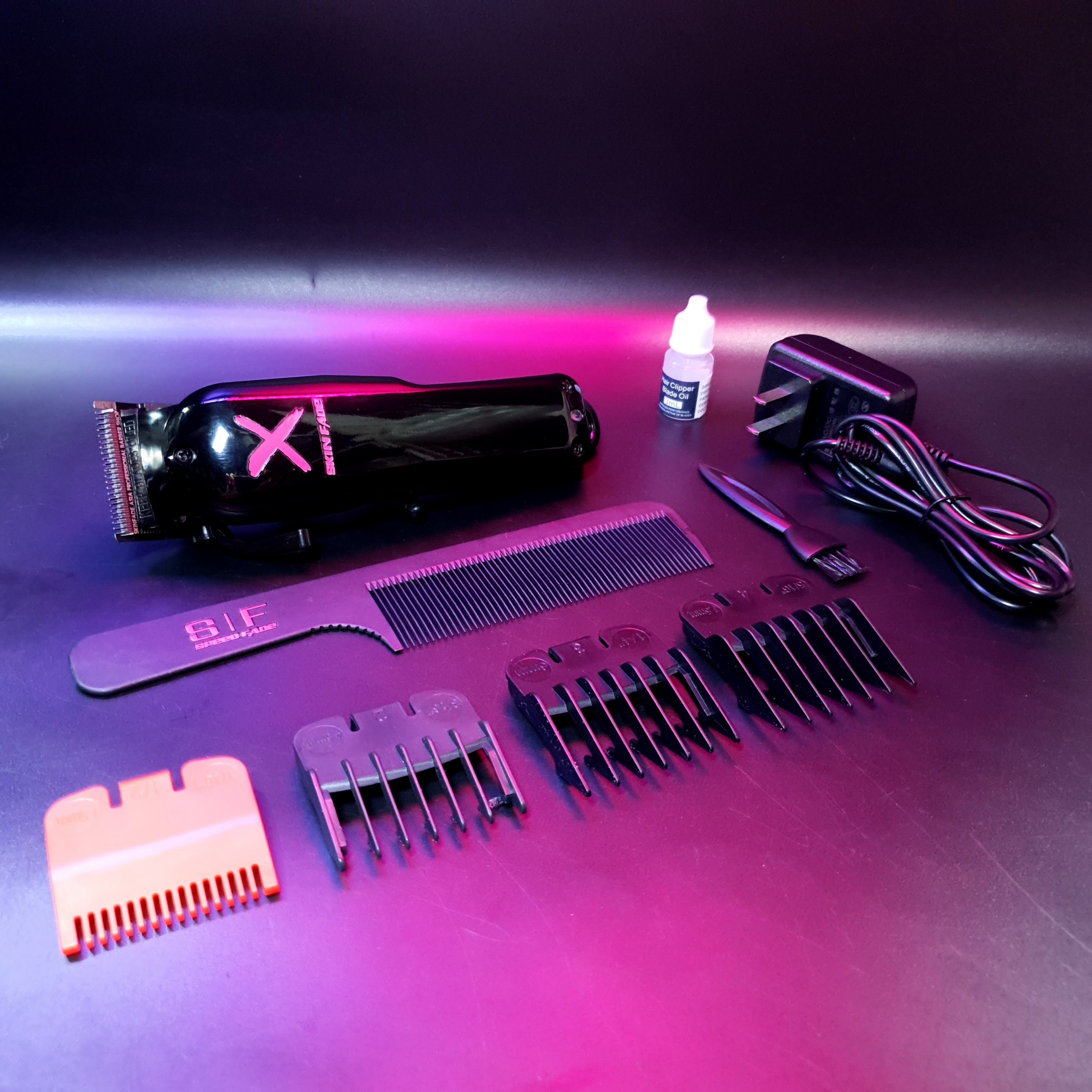 Tông Đơ Pin Lưỡi Kép Skin Fade Pro X-02 Chính Hãng