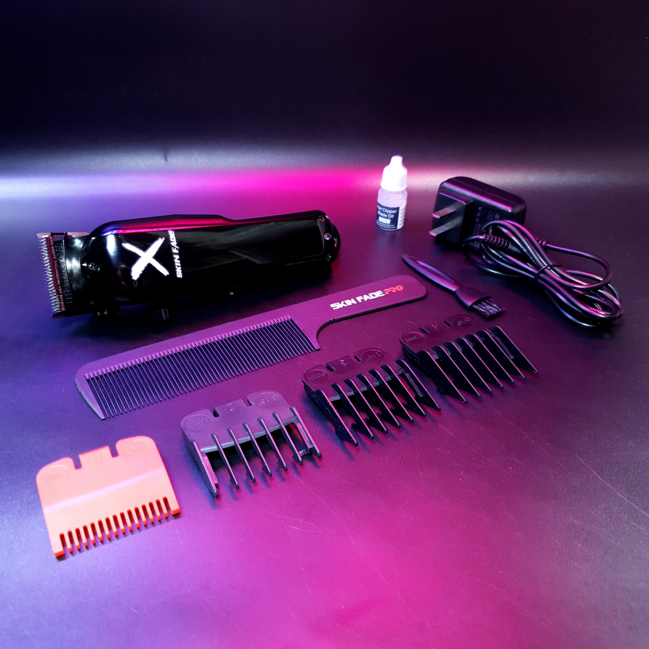 Tông Đơ Pin Lưỡi Kép Skin Fade Pro X-02 Chính Hãng