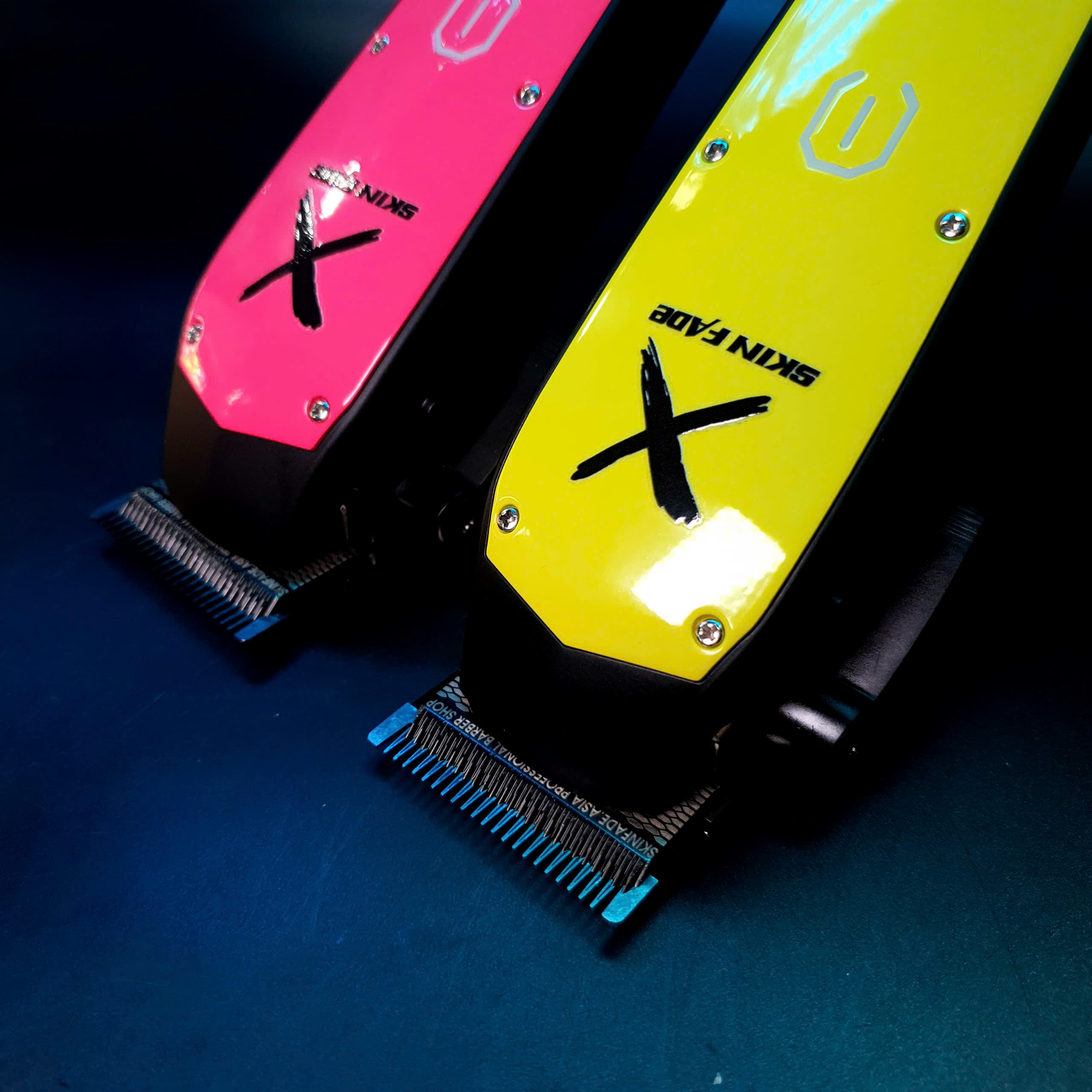 Tông Đơ Pin Lưỡi Kép Skin Fade SC02 PRO X Chính Hãng