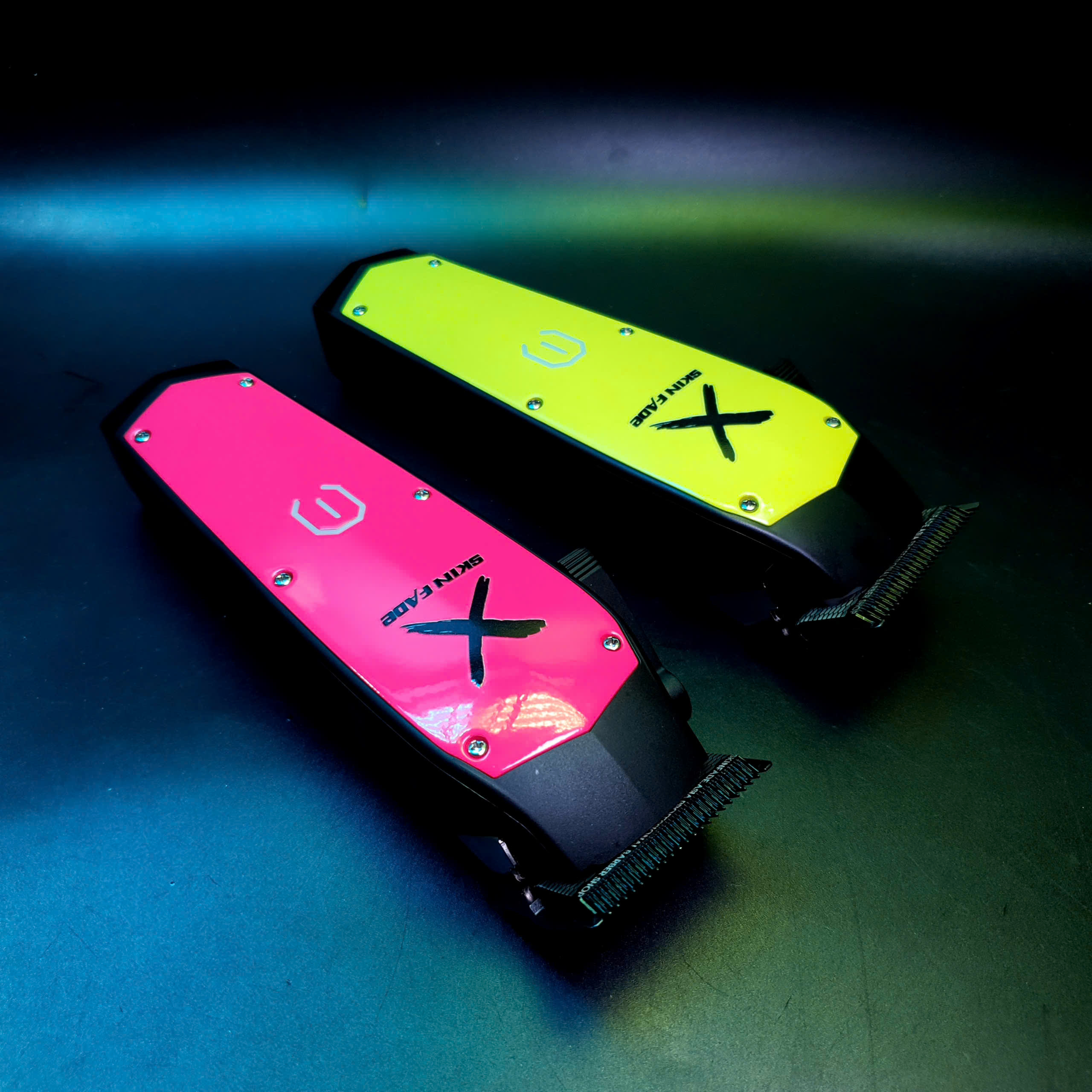 Tông Đơ Pin Lưỡi Kép Skin Fade SC02 PRO X Chính Hãng