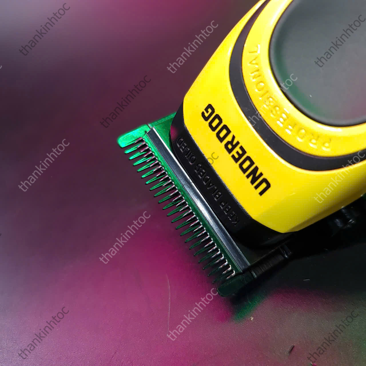 Tông Đơ Cắt Tóc Từ Tính UNDERDOG Cherry Bomb Chính Hãng