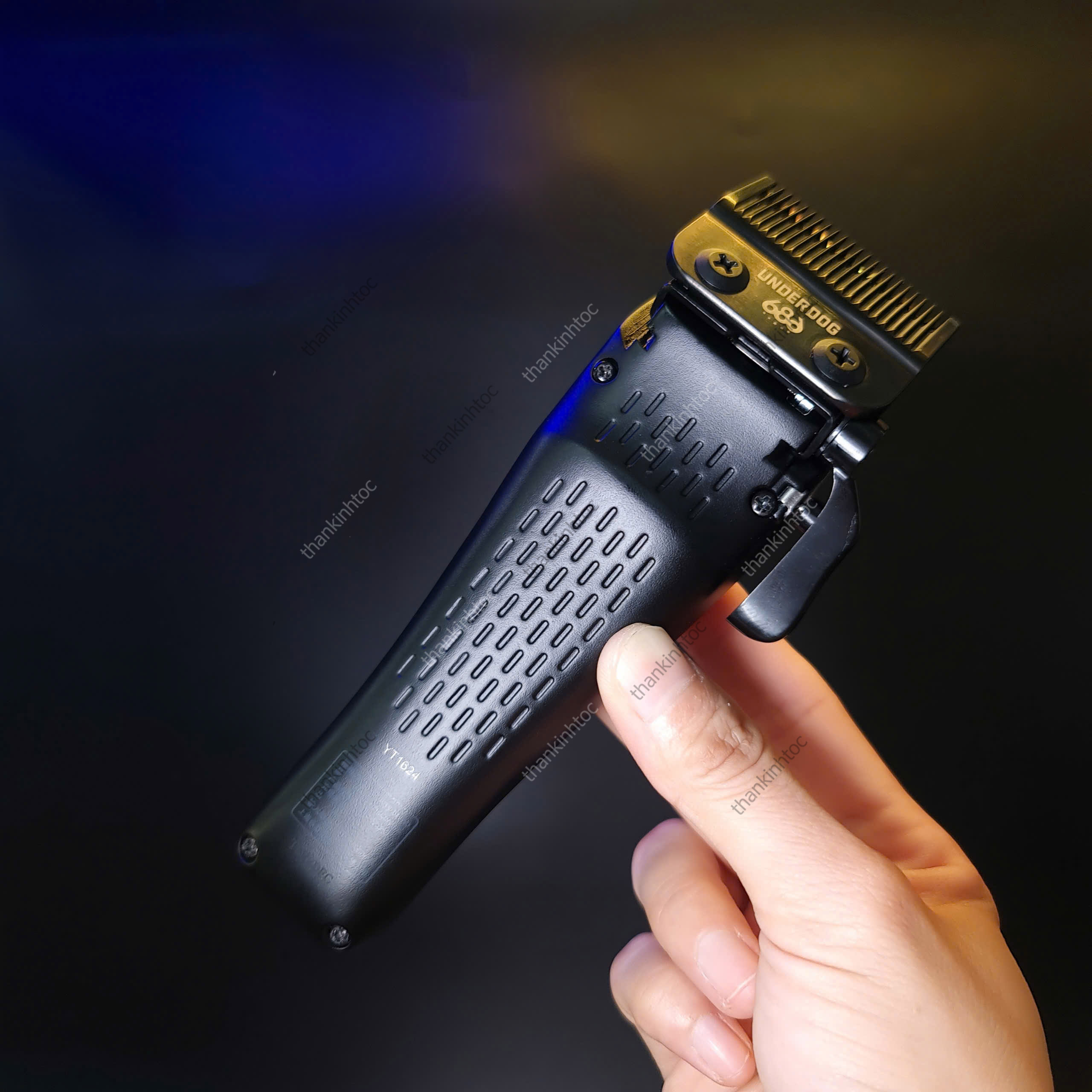 Tông Đơ Từ Tính UNDERDOG 686 Cherry Bomb Chính Hãng