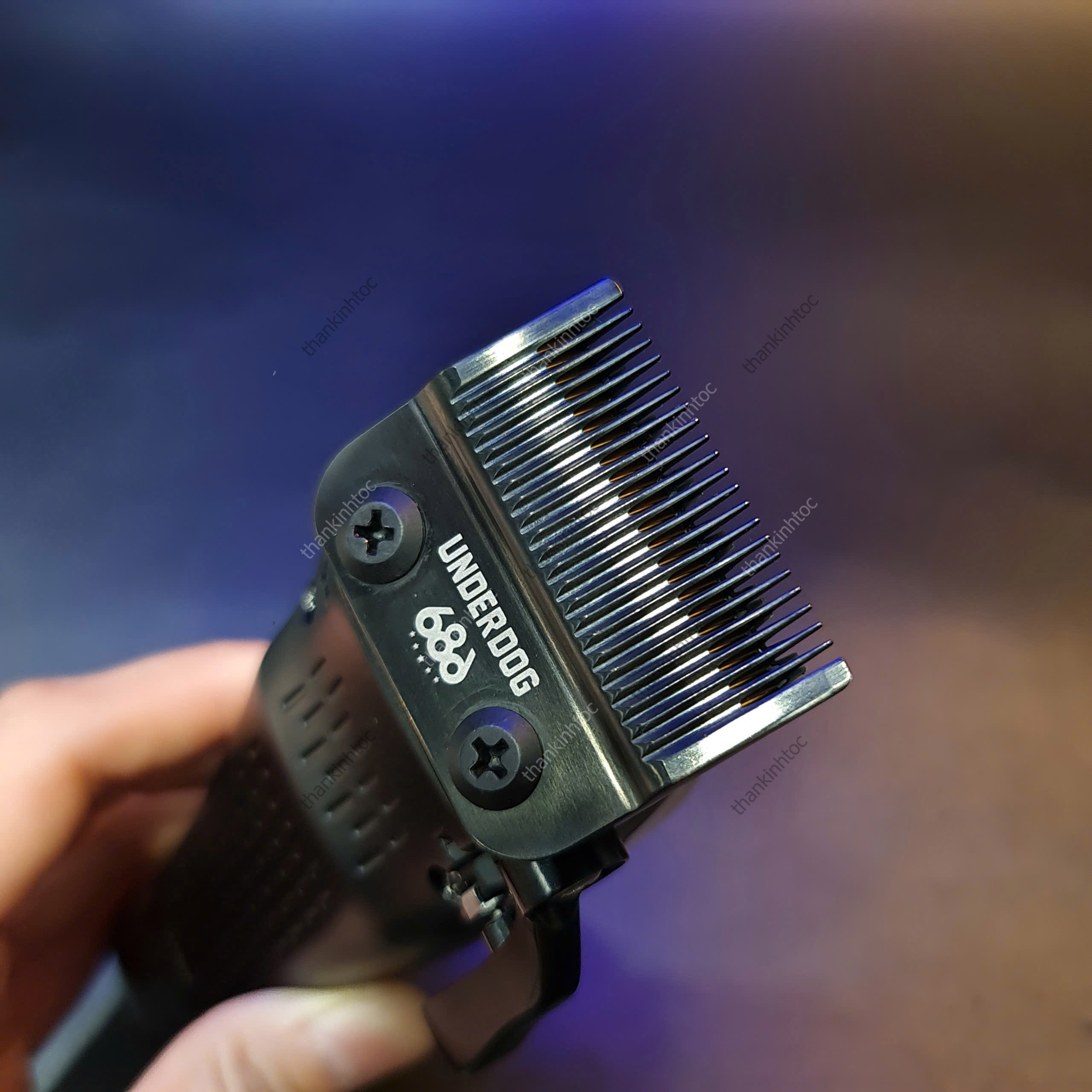 Tông Đơ Từ Tính UNDERDOG 686 Cherry Bomb Chính Hãng