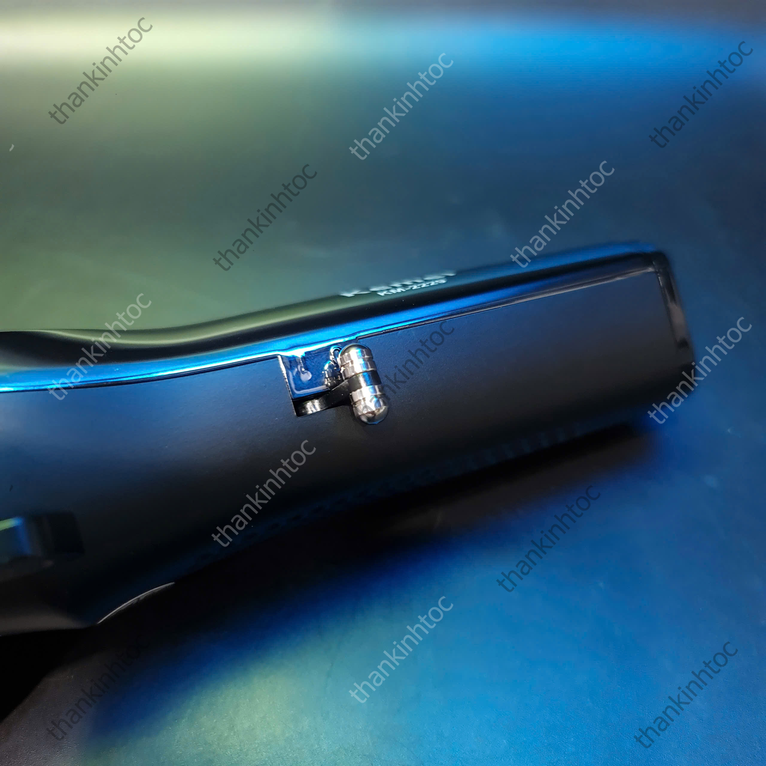 Tông Đơ Pin Lưỡi Đơn Kemei KM-2229 Chính Hãng