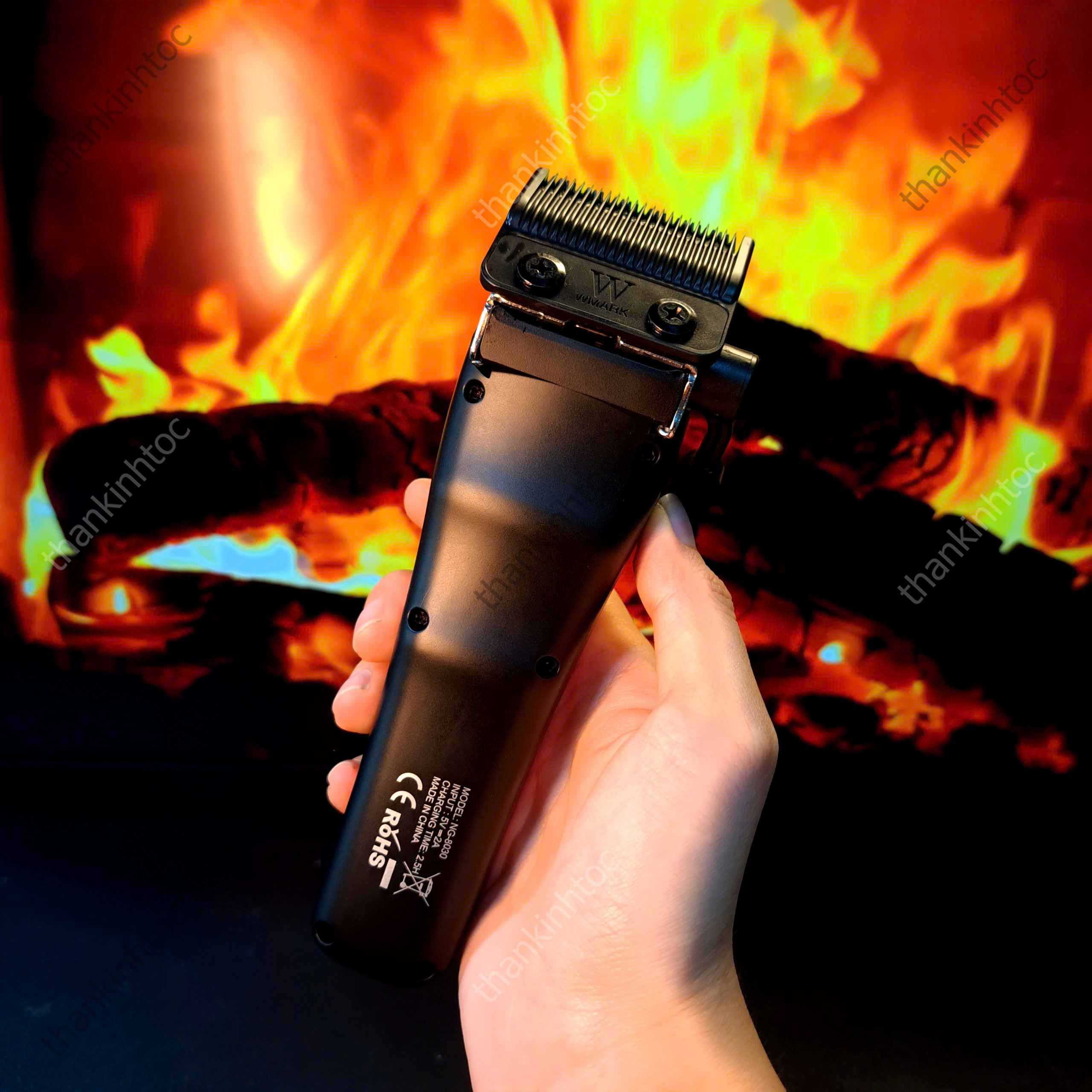 Tông Đơ Pin Lưỡi Đơn Wmark NG-8030 Chính Hãng