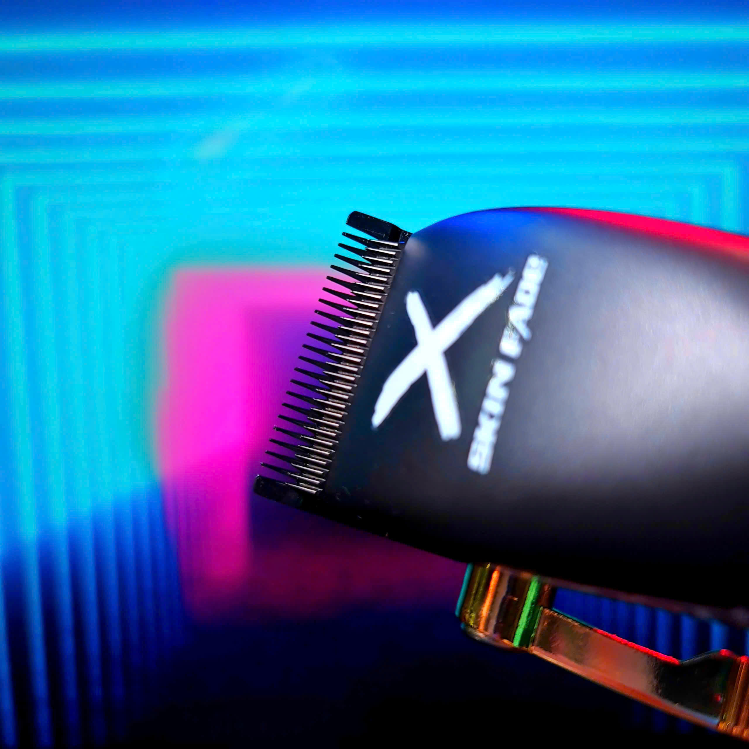 Tông Đơ Pin Lưỡi Đơn Skin Fade Pro X-01 Chính Hãng