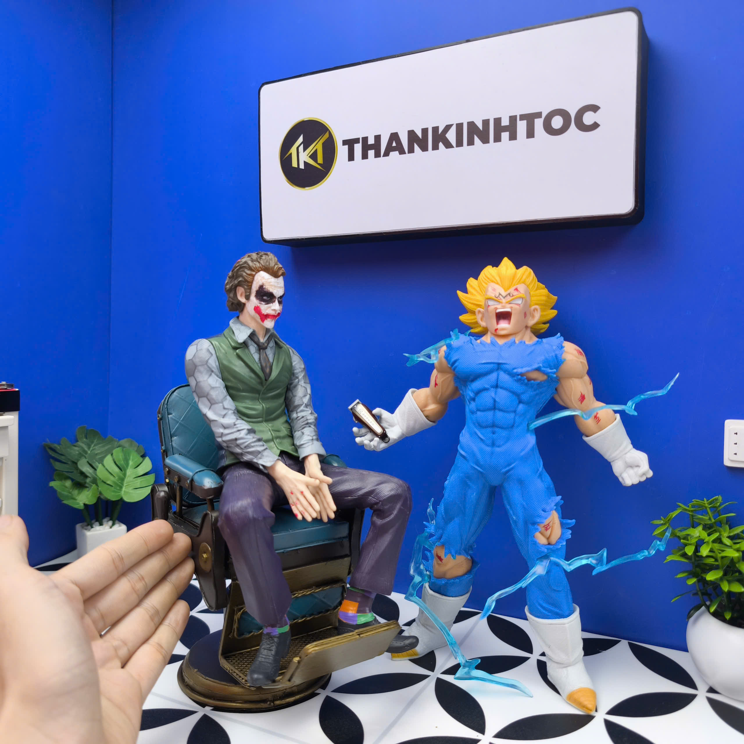 Mô hình tiệm tóc Barber NO LIMIT 27cm