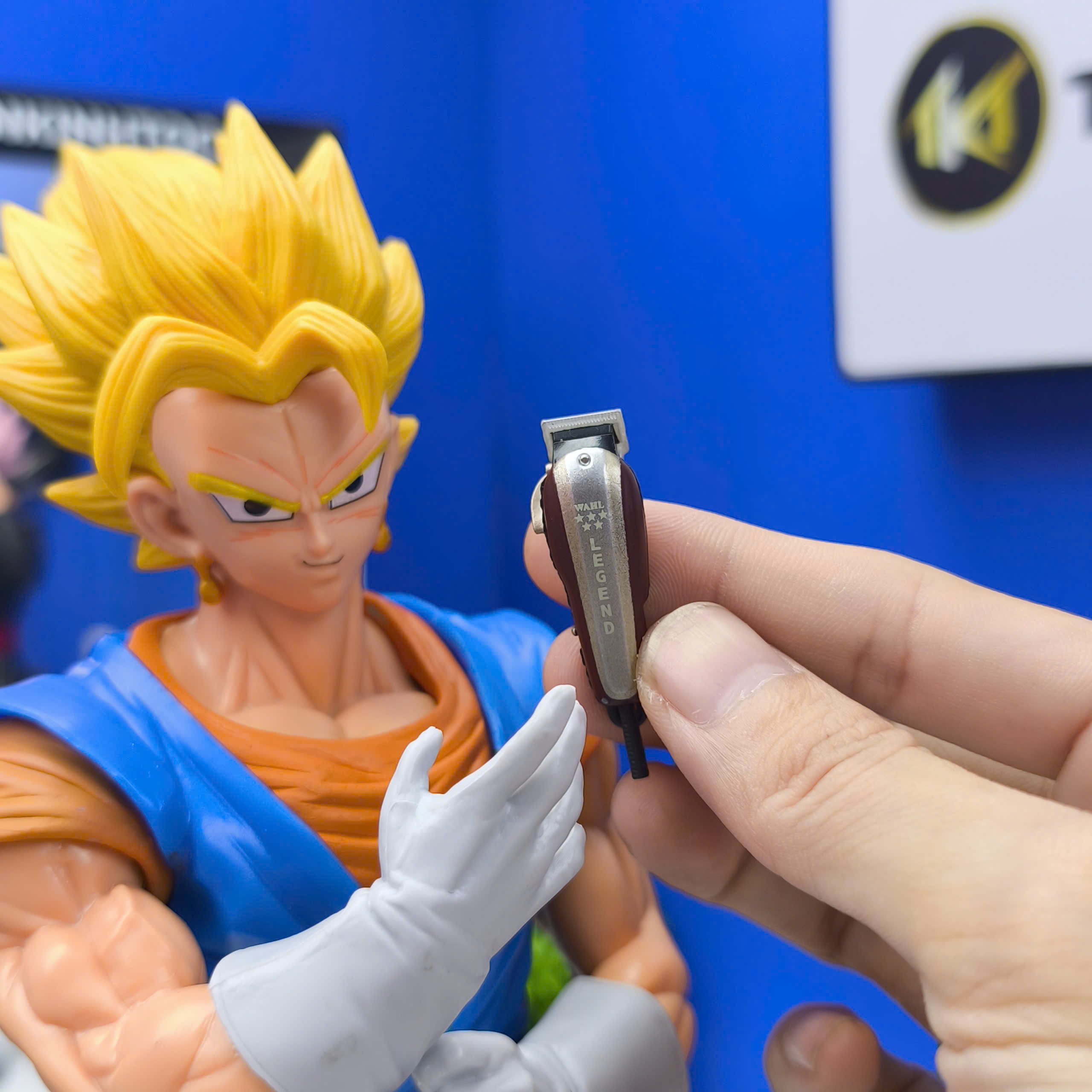 Mô hình tiệm tóc Barber NO ALL IN 30cm