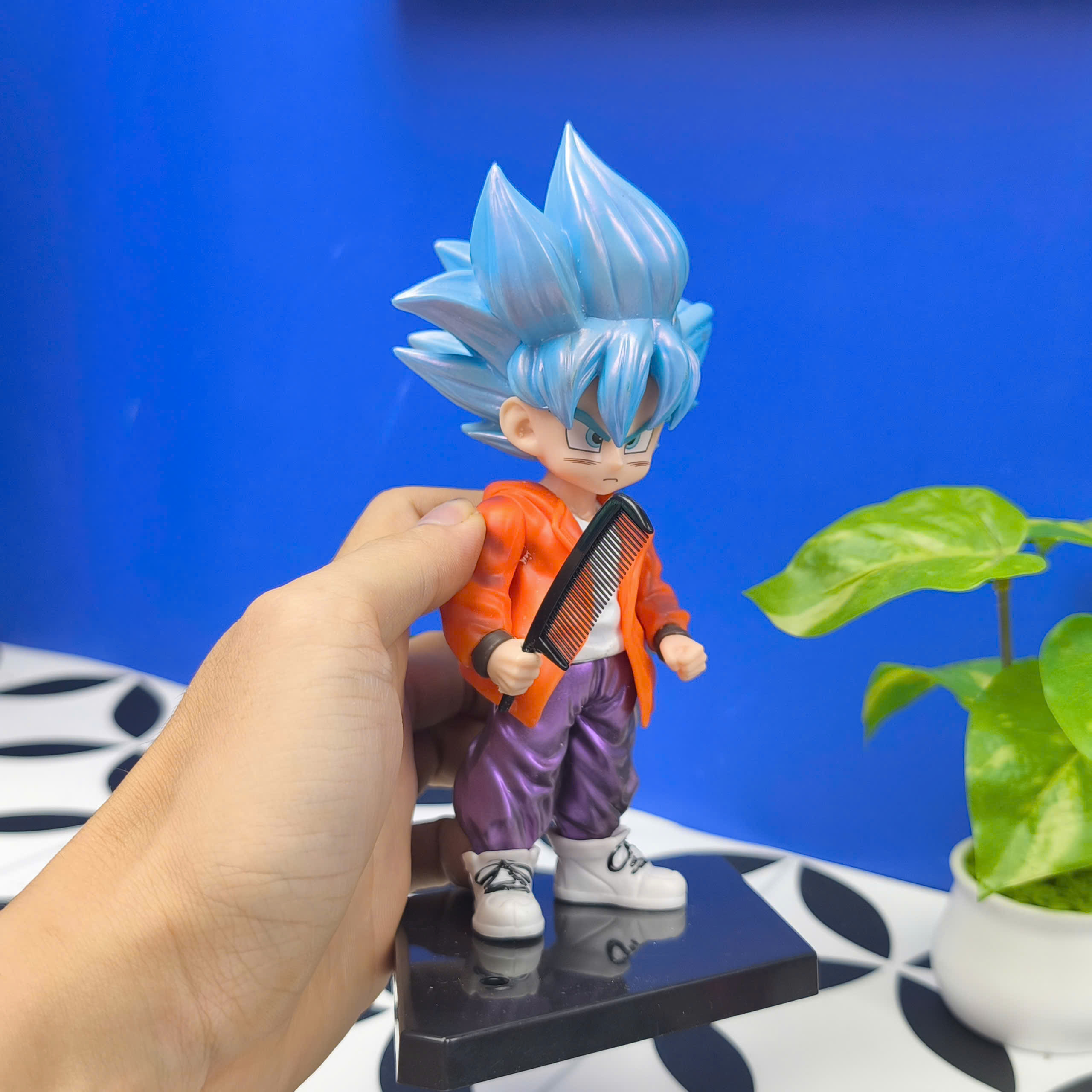 Mô Hình Tiệm Tóc Barber Goku BlockBoy Barber Editions Cao 17cm