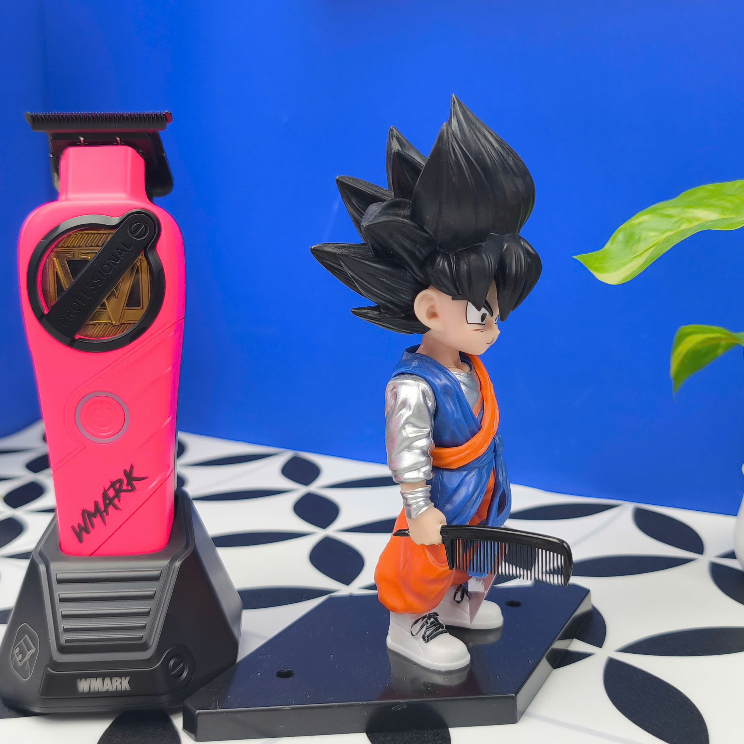 Mô Hình Tiệm Tóc Barber Goku BlockBoy Barber Editions Cao 17cm