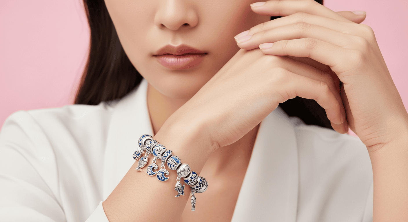 Cách Chọn Charm Cho Người Mệnh Thủy Hút Tài Lộc | DNJ