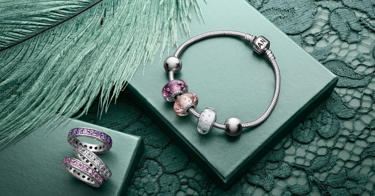 TRENT THIẾT KẾ VÒNG CHARM BẠC NĂM NAY