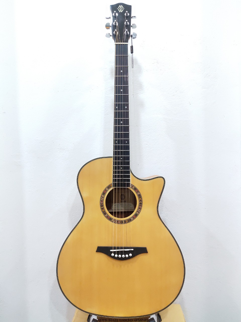 Đàn Guitar Acoustic Marth CS50