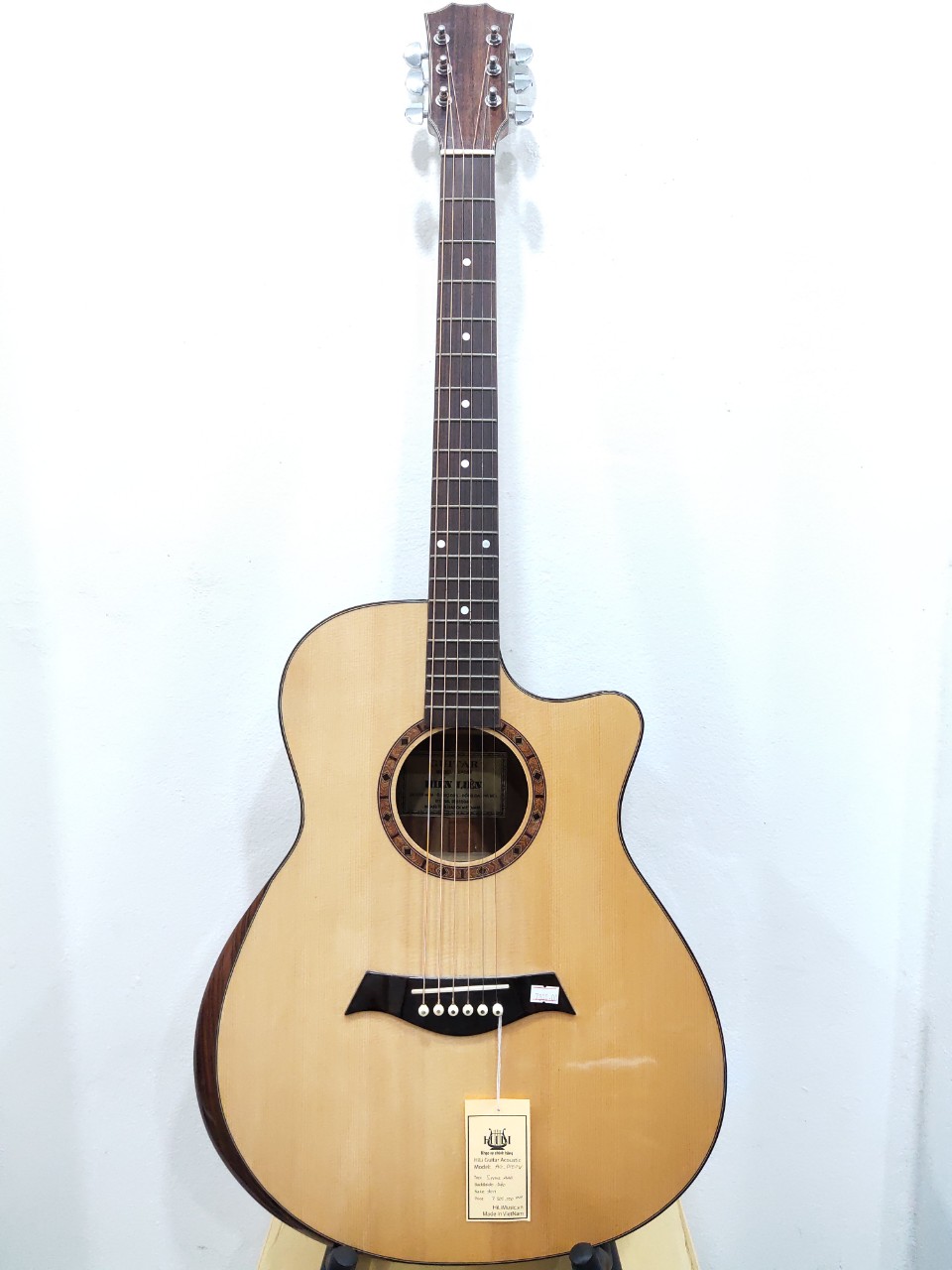 Đàn Guitar Acoustic AG-26DV made in VietNam