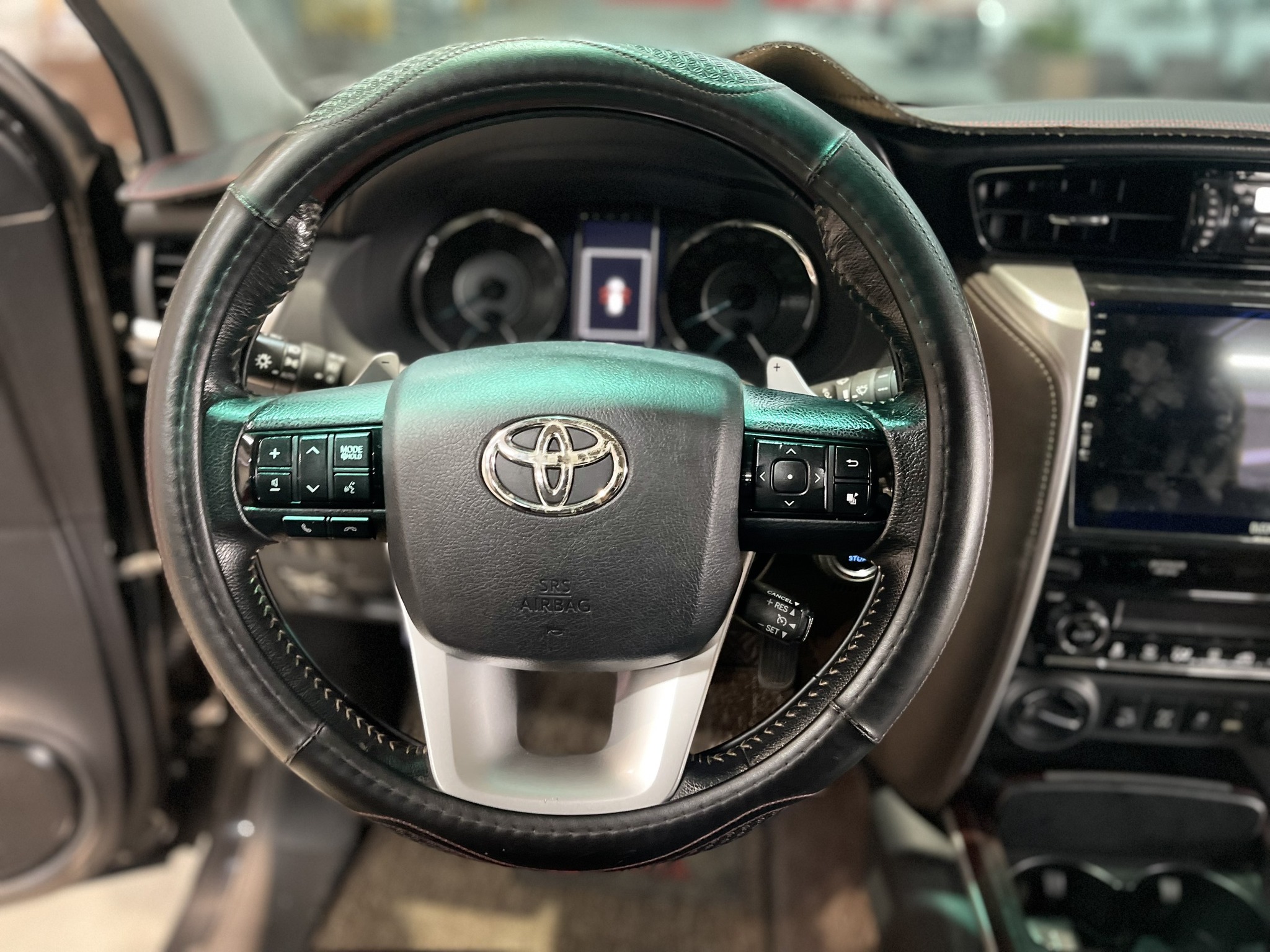 FORTUNER V(4x4) 2016