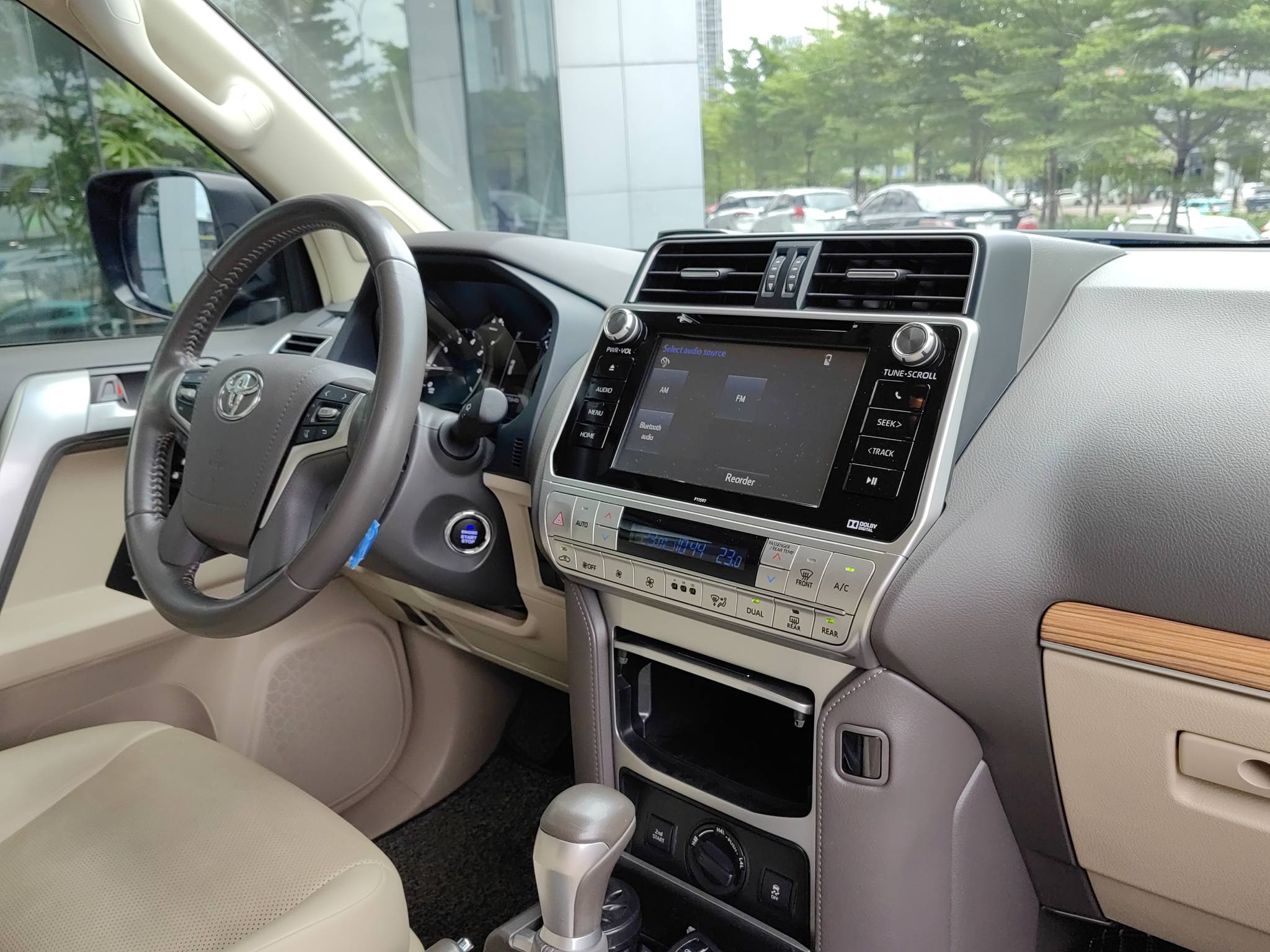 LAND CRUISER PRADO VX