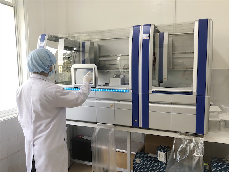 "Ma trận" máy xét nghiệm Covid-19