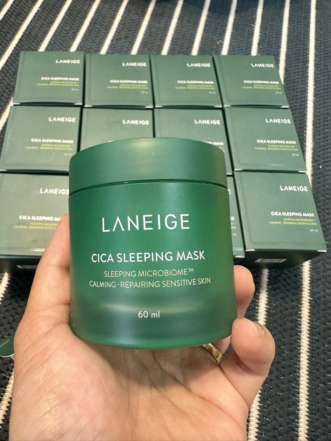 Mặt Nạ Ngủ Laneige Cica Sleeping Mask 60ml